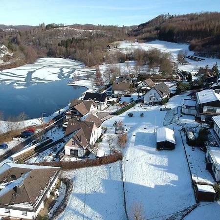 Exklusive Ferienwohnung 'Agger-Blick' Mit Grosser Seeblick-Terrasse & Sauna 古默斯巴赫 外观 照片